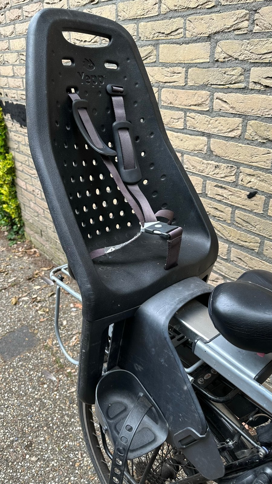 Yepp Achterzitje voor fiets - Zwart, zadelbuis bevestiging, Achterzitje, Yepp (Thule), Ophalen of Verzenden, 9 t/m 36 kg