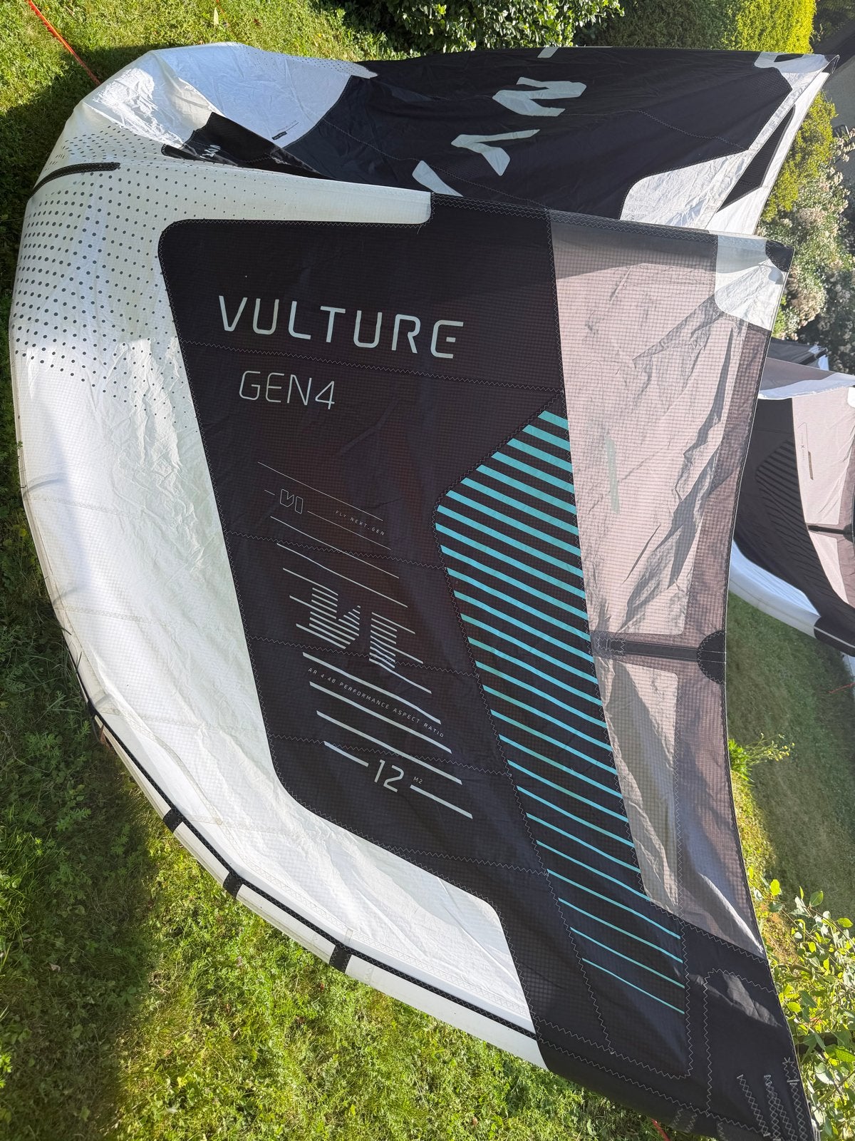 Vantage Gen4 Kite 12 m2, Watersport en Boten, Kitesurfen, Verzenden, Geen board, Zo goed als nieuw, Kite