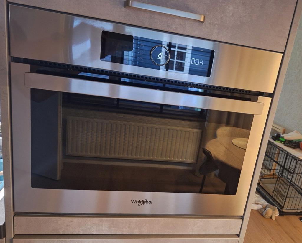 WHIRLPOOL AMW 9605 - inbouw Combimagnetron - 900 W, Ophalen, Whirlpool, Zo goed als nieuw, Inbouw