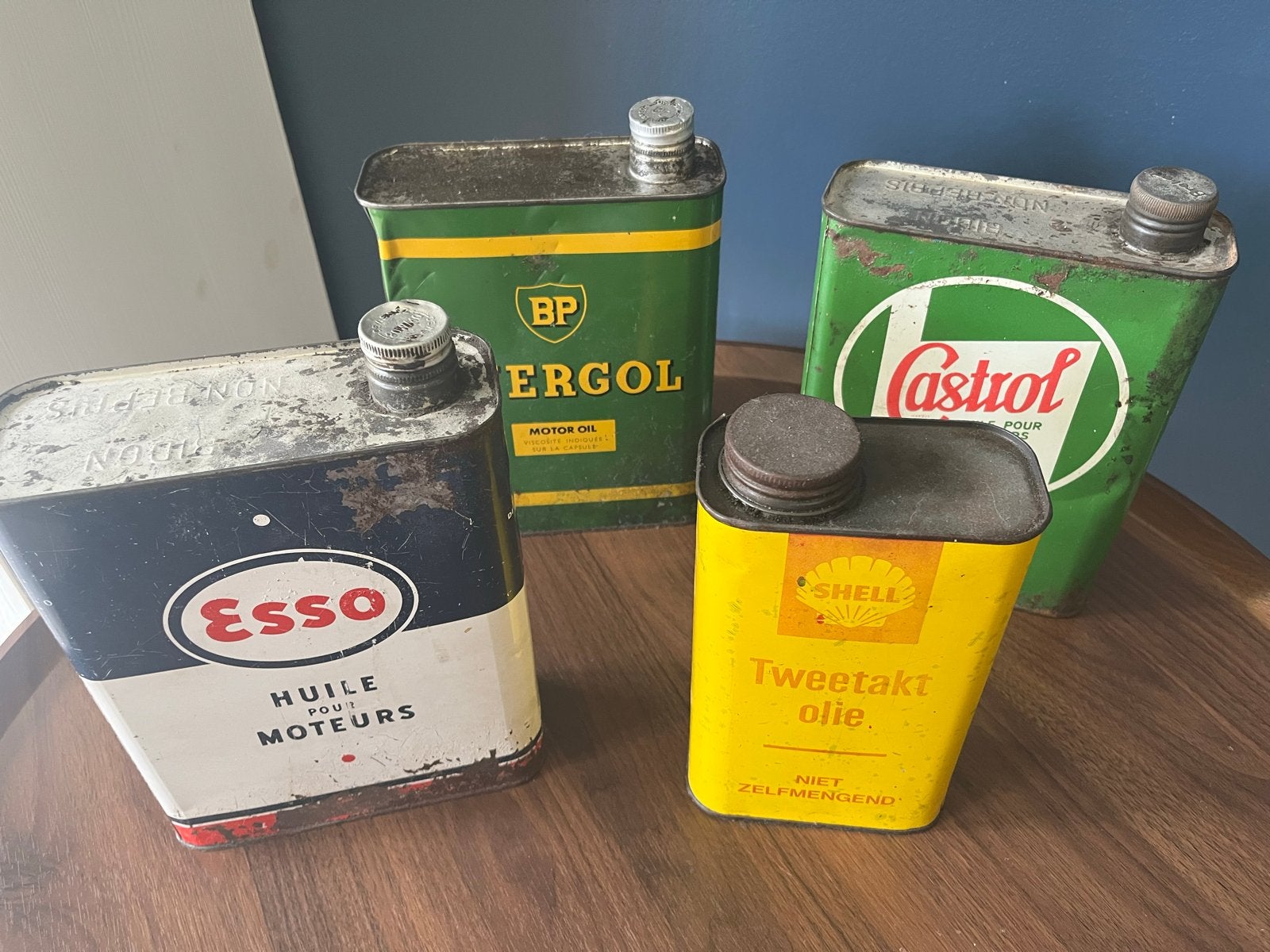 Vintage Olieblikken Collectie - Castrol, Esso, Shell, BP, Verzamelen, Ophalen of Verzenden, Gebruikt, Verpakking