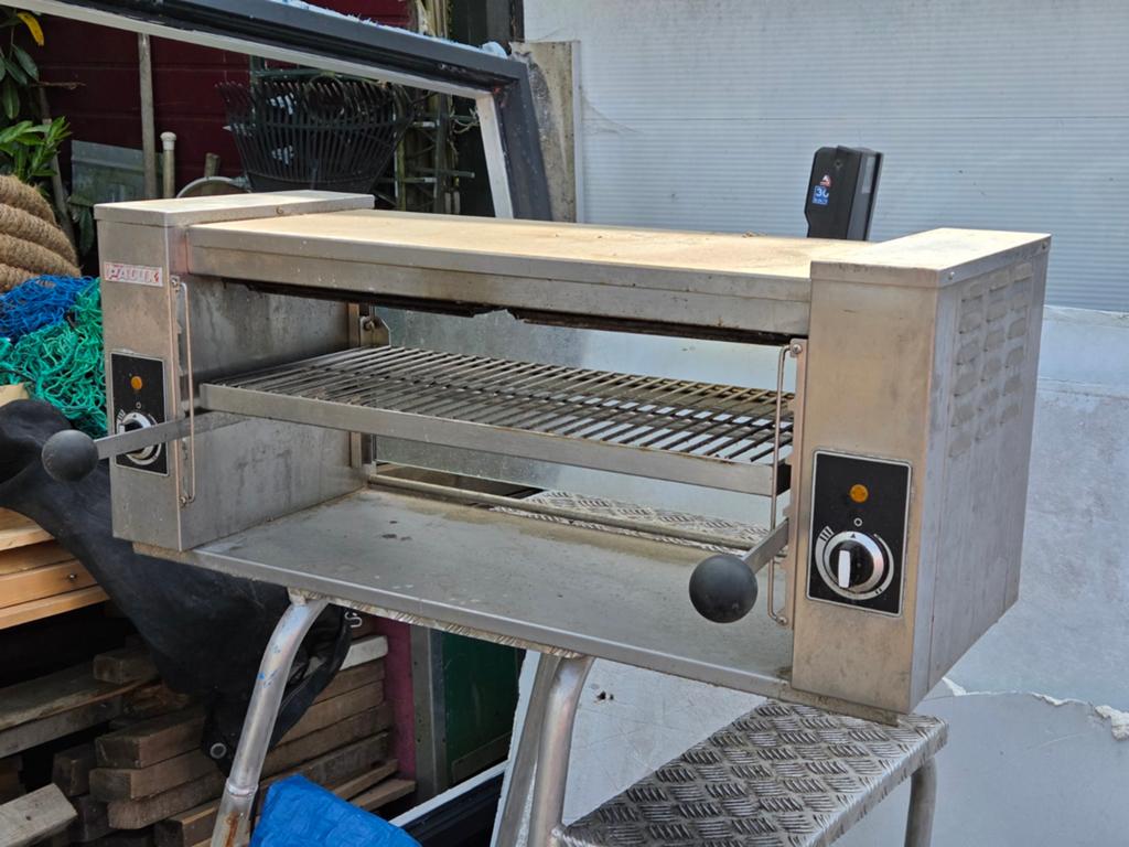 Palux grill met 2 verwarmingszones voor professioneel gebrui, Ophalen of Verzenden