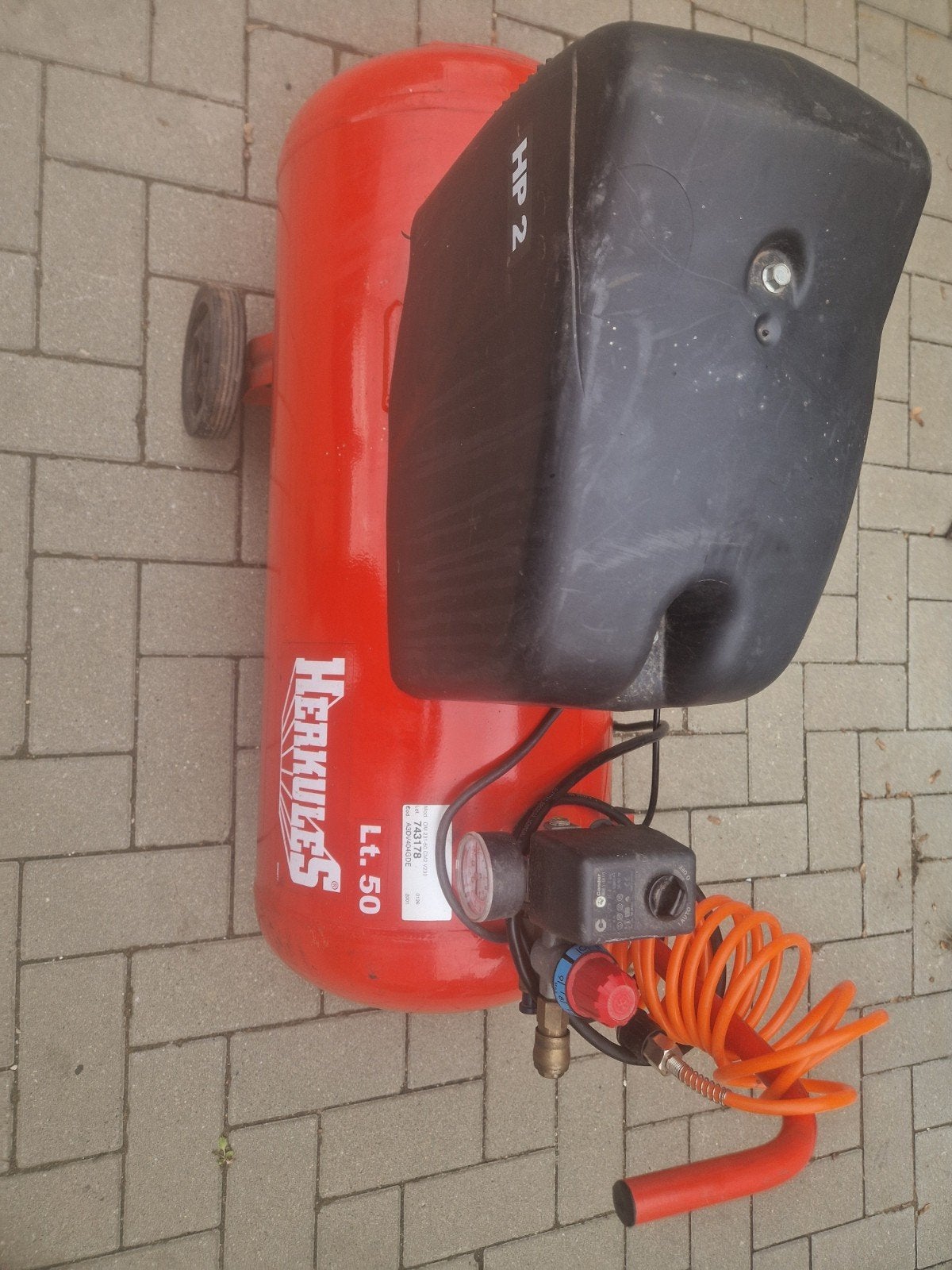 Herkules compressor lt50 ltr, Doe-het-zelf en Verbouw, Minder dan 25 liter, Ophalen of Verzenden, Minder dan 200 liter/min