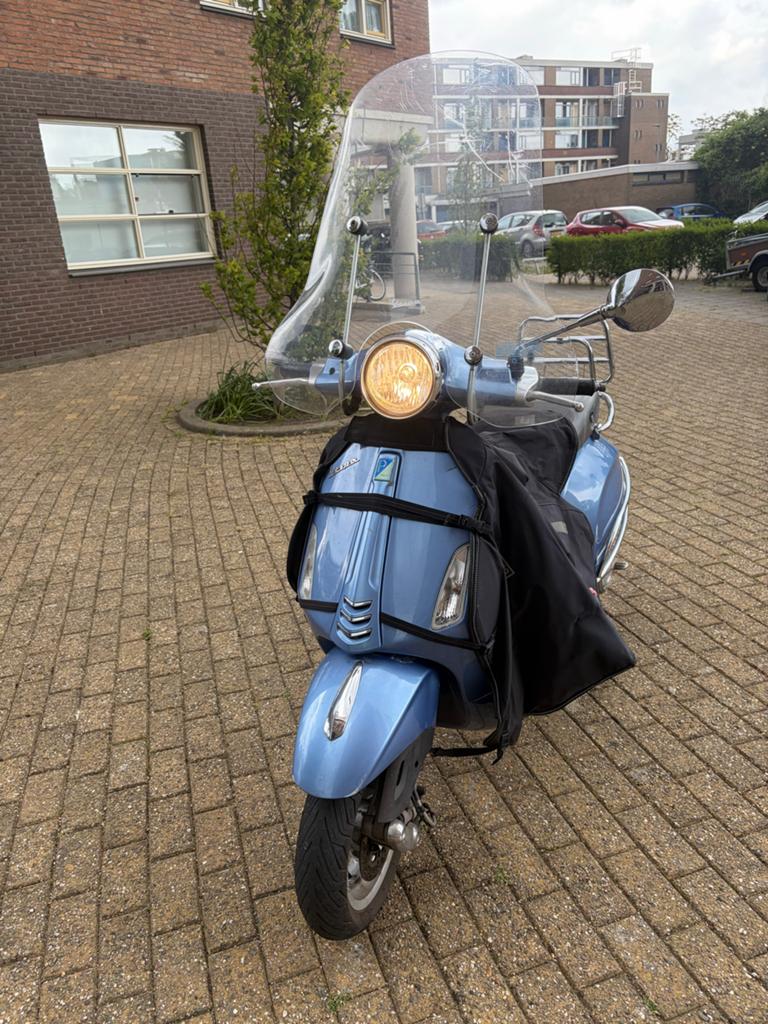 Vespa Primavera - Blauw, Goed Onderhouden, Ophalen, Vespa S, Zo goed als nieuw, Benzine