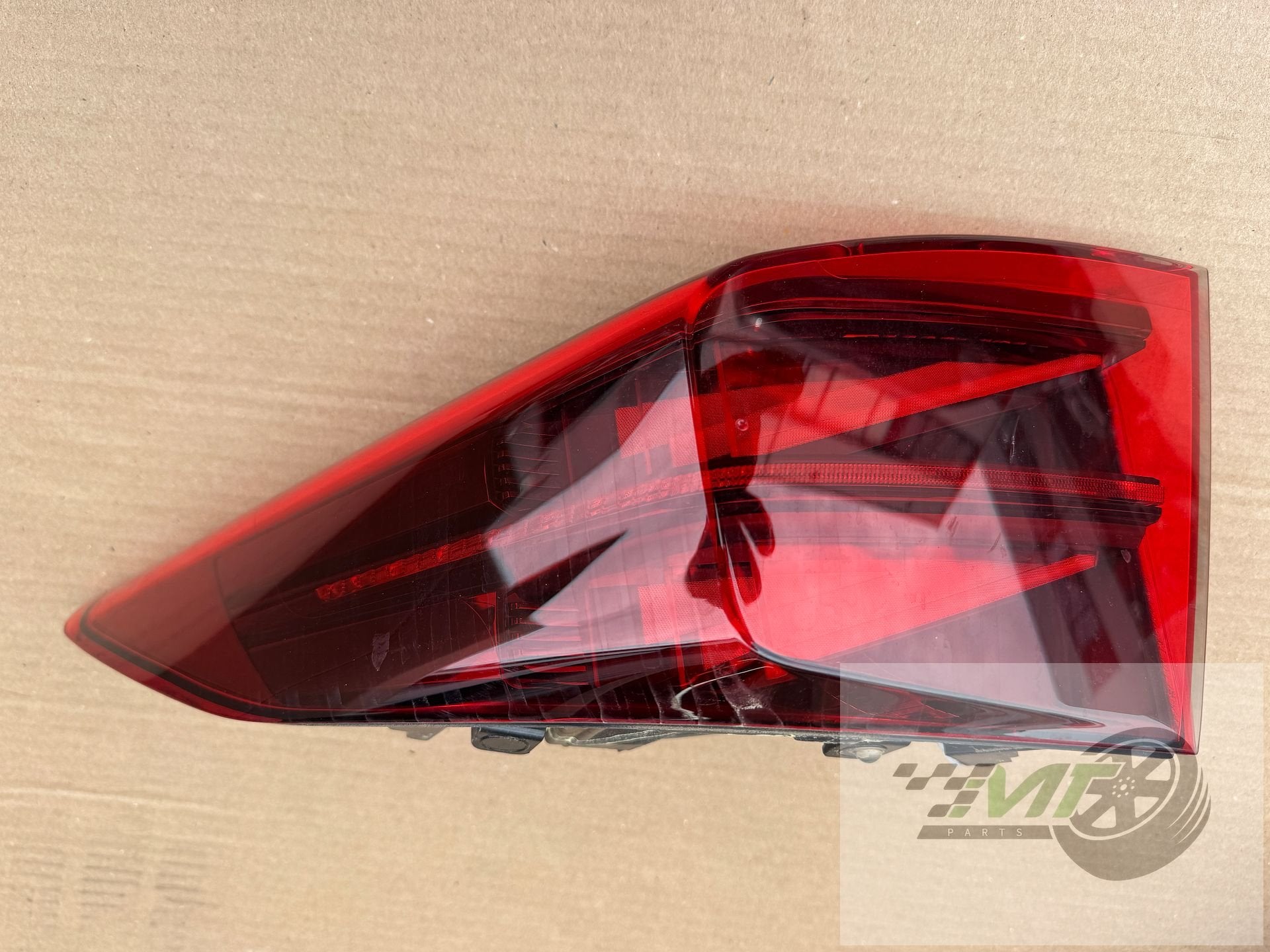 Cupra Formentor achterlicht RECHTS 5FF945208A OEM, Gebruikt, Overige automerken, - Autovía A-2, Km 585 08760 Martorell  Espana