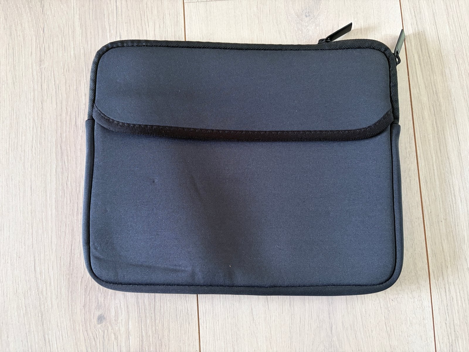 Donkerblauwe laptophoes 13 inch, Computers en Software, Ophalen, 13 inch, Gebruikt