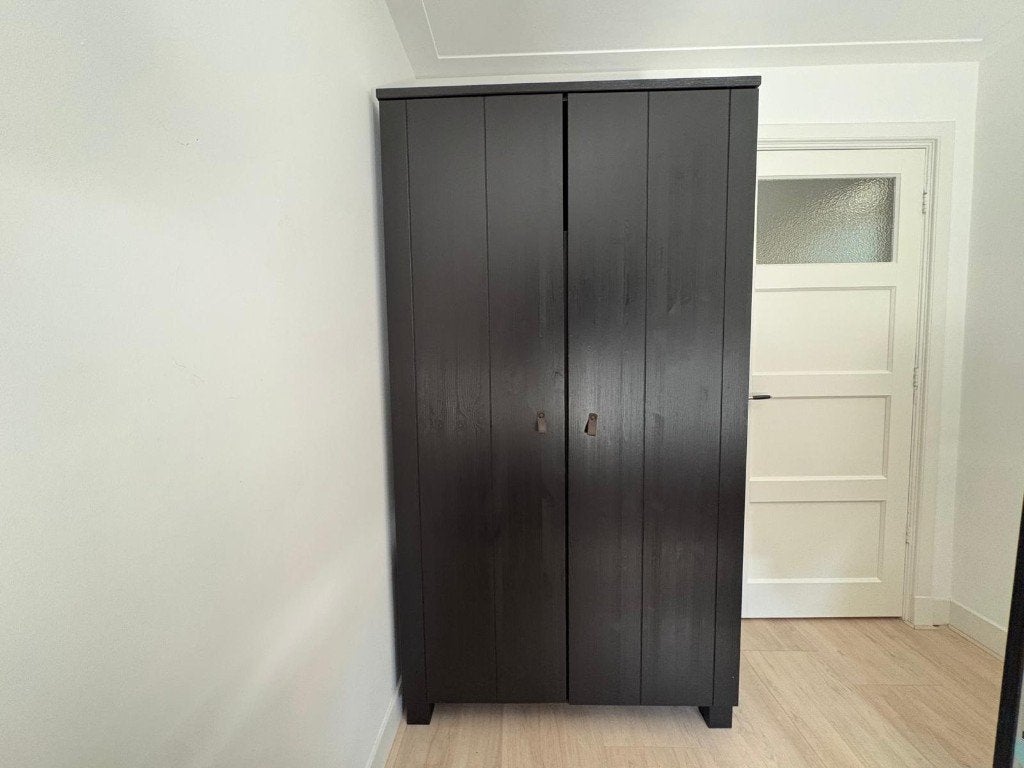 Woood kledingkast Ties zwart -110 x 220 x 55cm, Huis en Inrichting, Kasten | Kledingkasten, Ophalen, 100 tot 150 cm, 200 cm of meer