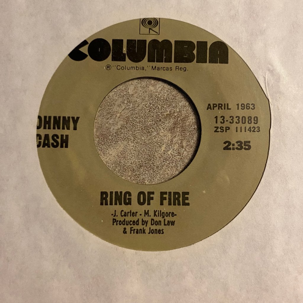 Country Johnny Cash: Ring Of Fire / It Ain't Me, Babe, Overige genres, 7 inch, Ophalen of Verzenden, Zo goed als nieuw