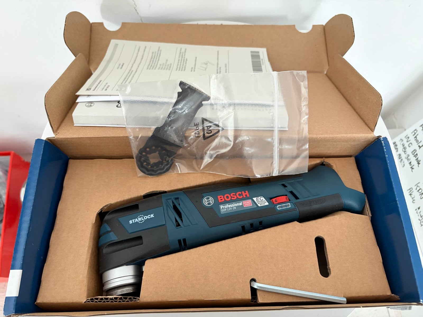 Bosch GOP 12v-28 Accu Multitool - Body Only - Nieuw, Ophalen of Verzenden, Nieuw