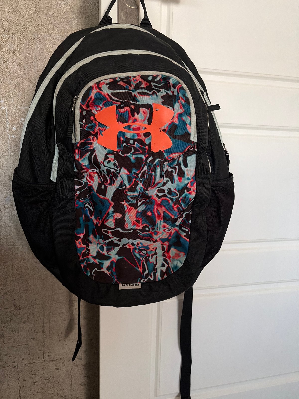 Under Armour rugzak - Zo goed als nieuw, 25 tot 40 cm, Ophalen of Verzenden, Zo goed als nieuw, Waterdicht