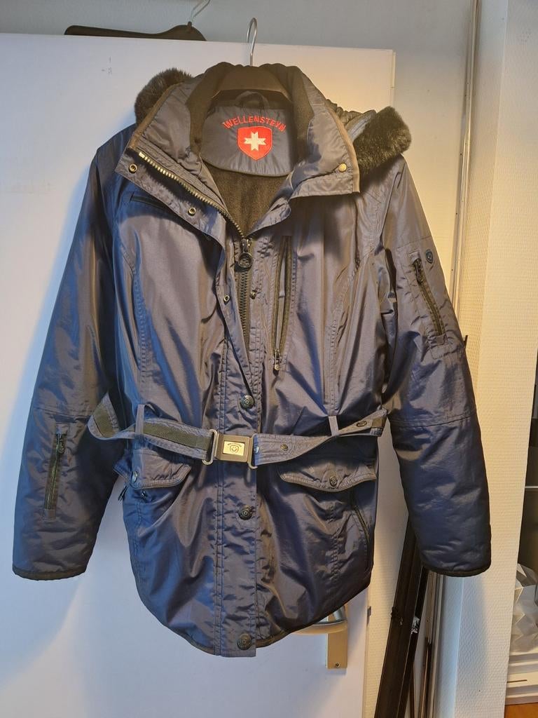 Wellensteyn Amethyst winterjas donkerblauw XL, Kleding | Dames, Ophalen of Verzenden, Zo goed als nieuw, Maat 46/48 (XL) of groter