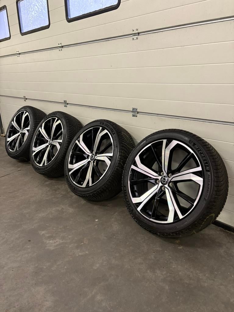 Volvo XC60 21 inch R-design ZGAN winterset Michelin 8mm 2025