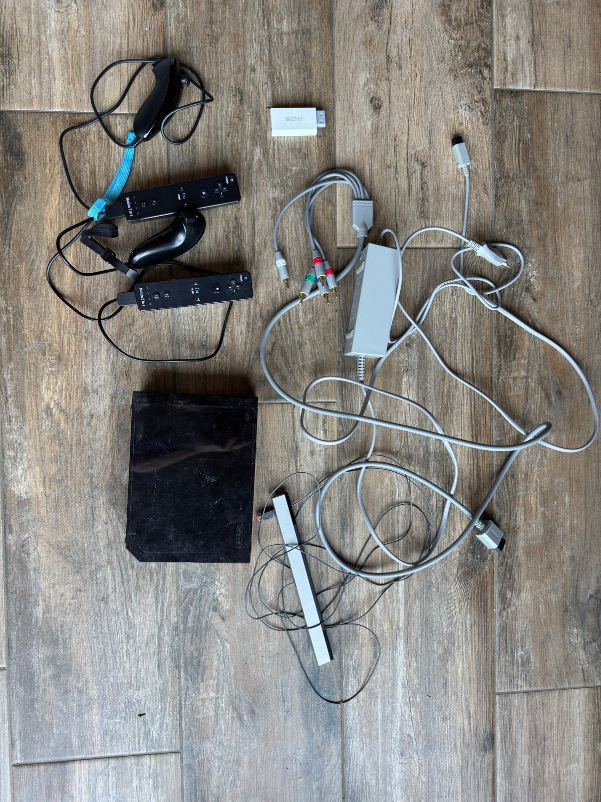 Wii console met 2 controllers, HDMI en Component adapter, Spelcomputers en Games, Ophalen of Verzenden, Gebruikt, Met 2 controllers