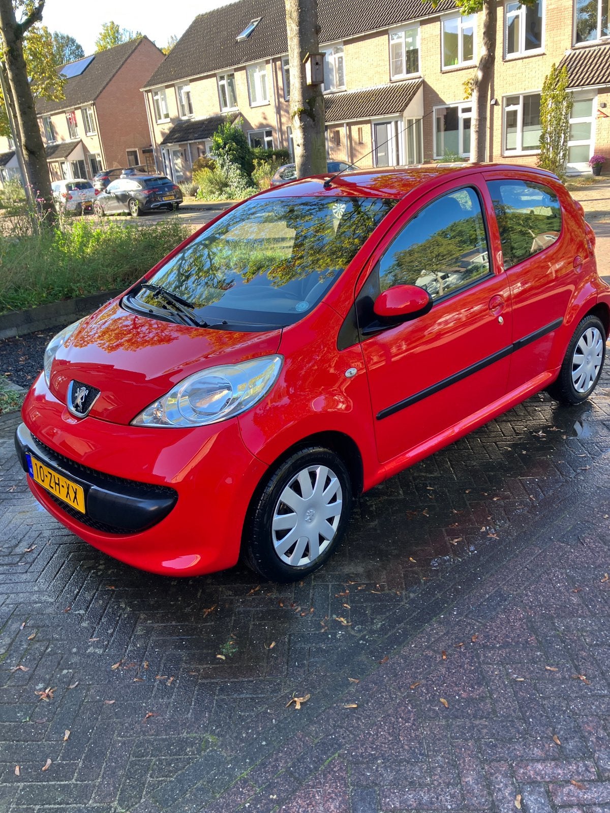 Peugeot 107 1.0 12V 5DR 2008 Rood, Auto's, Voorwielaandrijving, 4 stoelen, 68 pk, Origineel Nederlands