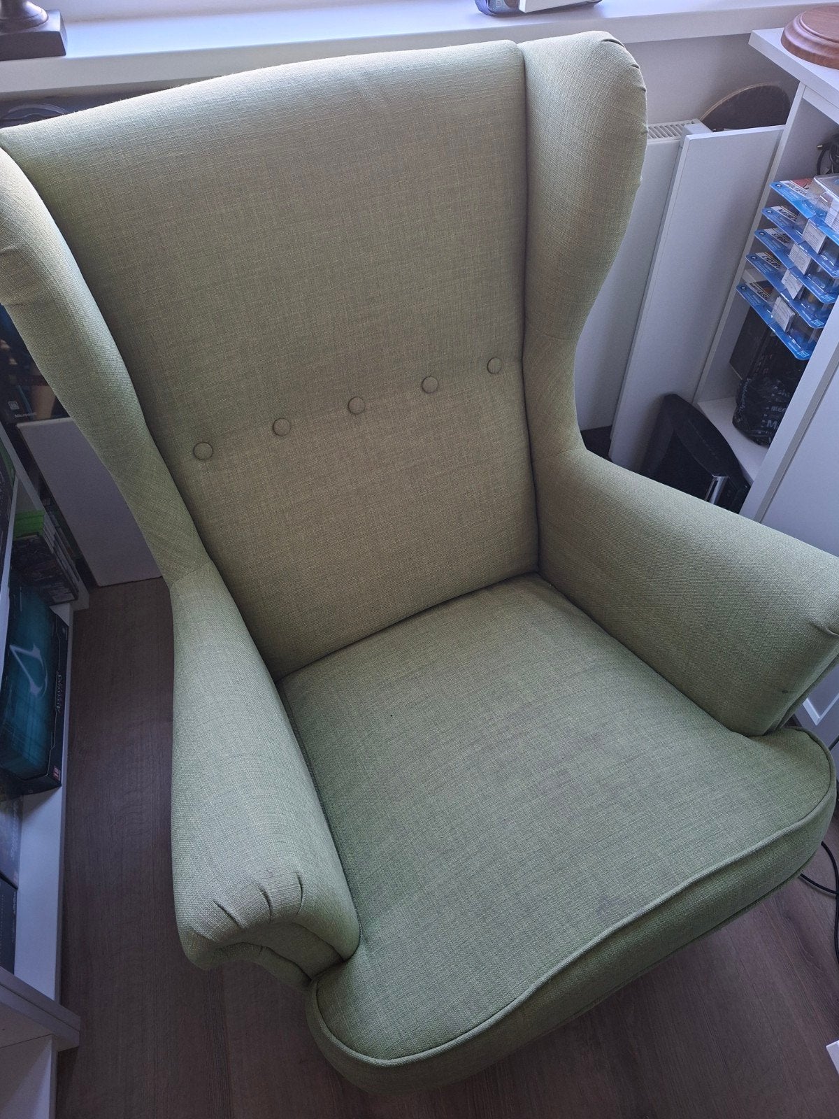 Ikea Strandmon fauteuil met voetenbank - lichtgroen, Ophalen, Hout, Gebruikt, 75 tot 100 cm