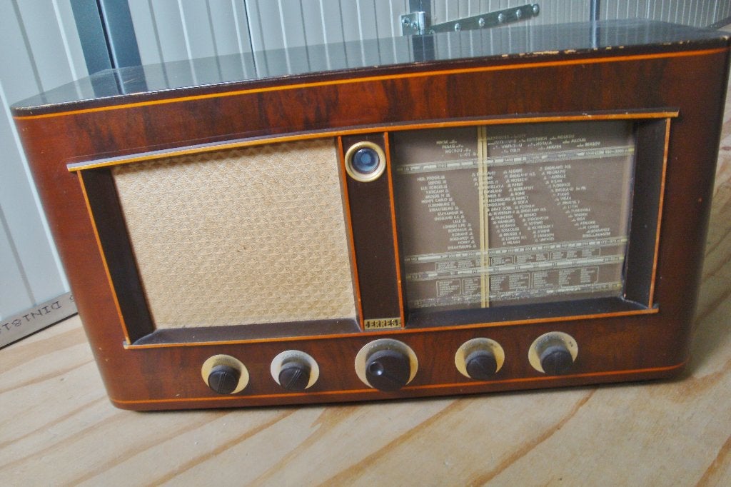 Erres KY509 buizenradio 1950, Ophalen