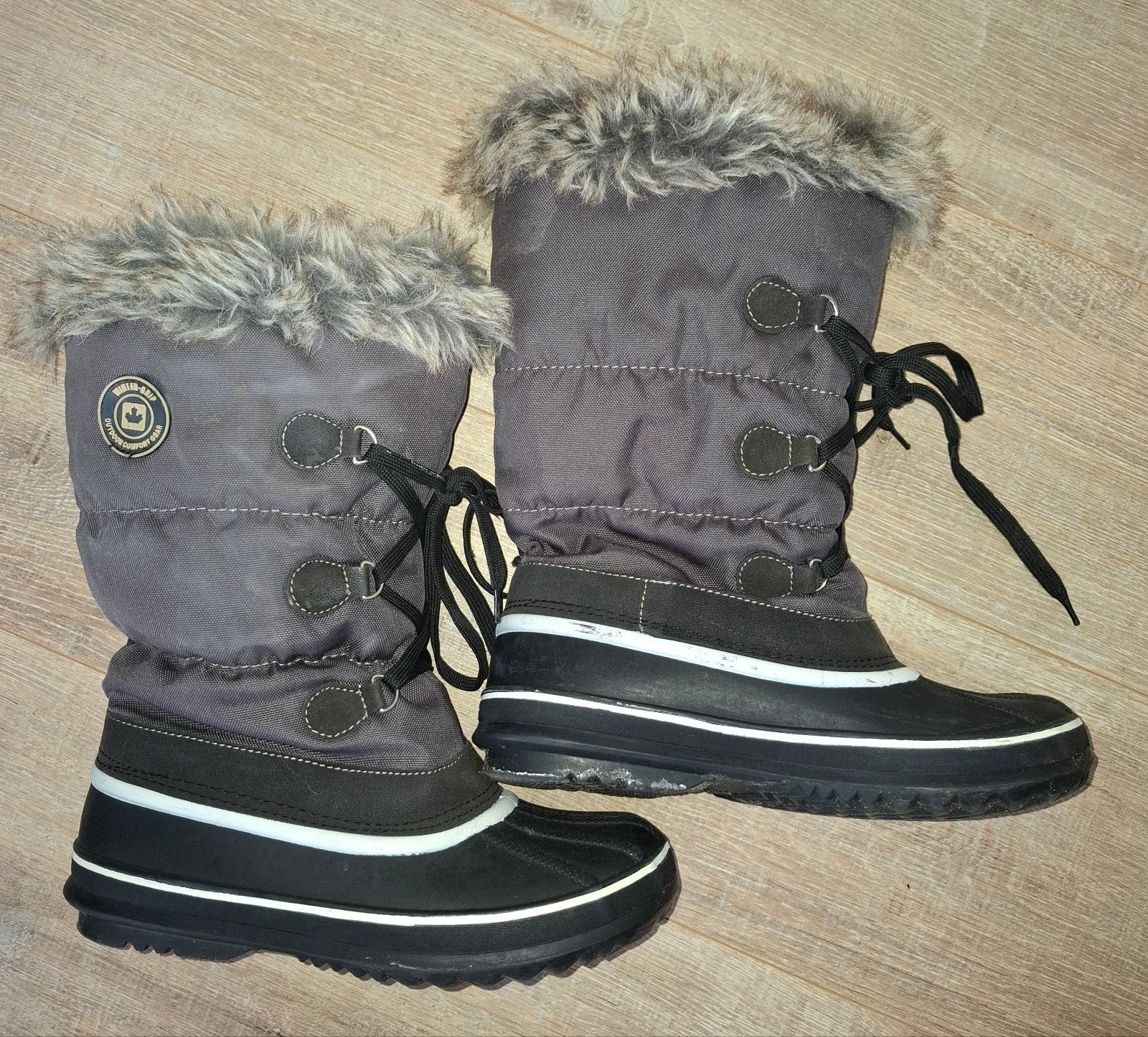 Warme Snowboots Maat 39 - Ideaal voor de winter!, Ophalen, Gedragen, Grijs, Snowboots