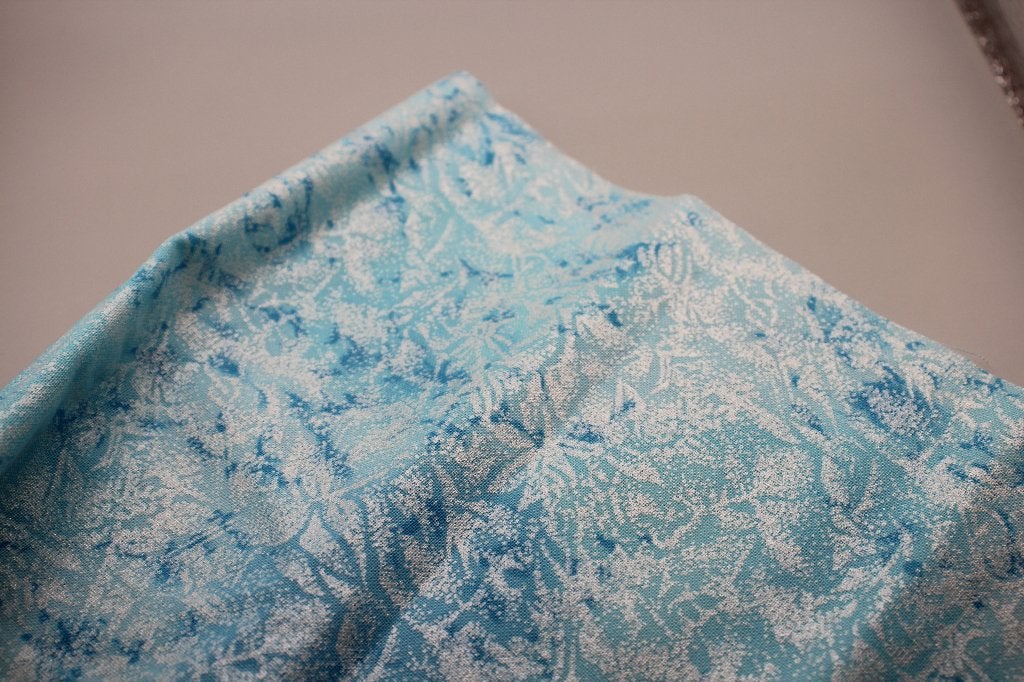 Coupon 100% katoen stof - licht blauw / zilver design #4084, Blauw, Nieuw, Ophalen of Verzenden, 30 tot 120 cm