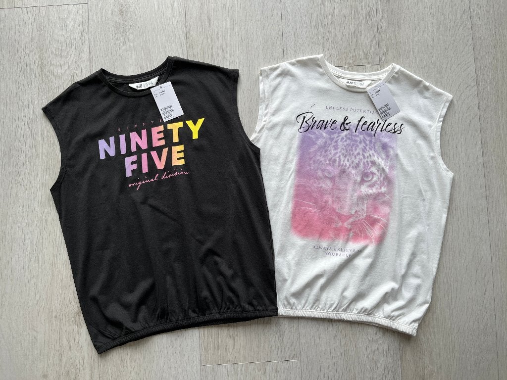 H&M 2x Mouwloos T-Shirt Shirtjes Topjes Rock Look 158 / 164, Kinderen en Baby's, Kinderkleding | Maat 158, Meisje, H&M, Nieuw