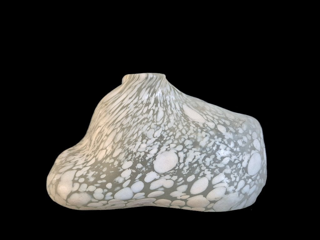 Schitterend vintage mond geblazen Murano vaasje vaas, Gebruikt, Handgemaakt, Wit, 9 cm
