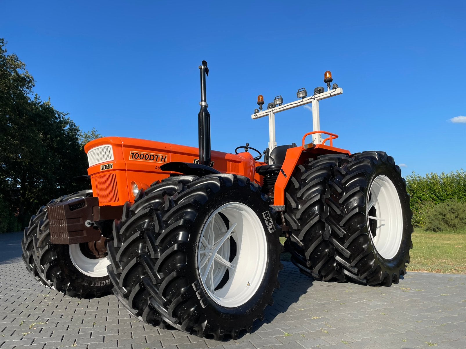 Fiat 1000 DTH SUPER Oldtimer Tractor NIEUWSTAAT Allrad 6Cil, Ophalen, Oldtimer, 120 tot 160 Pk