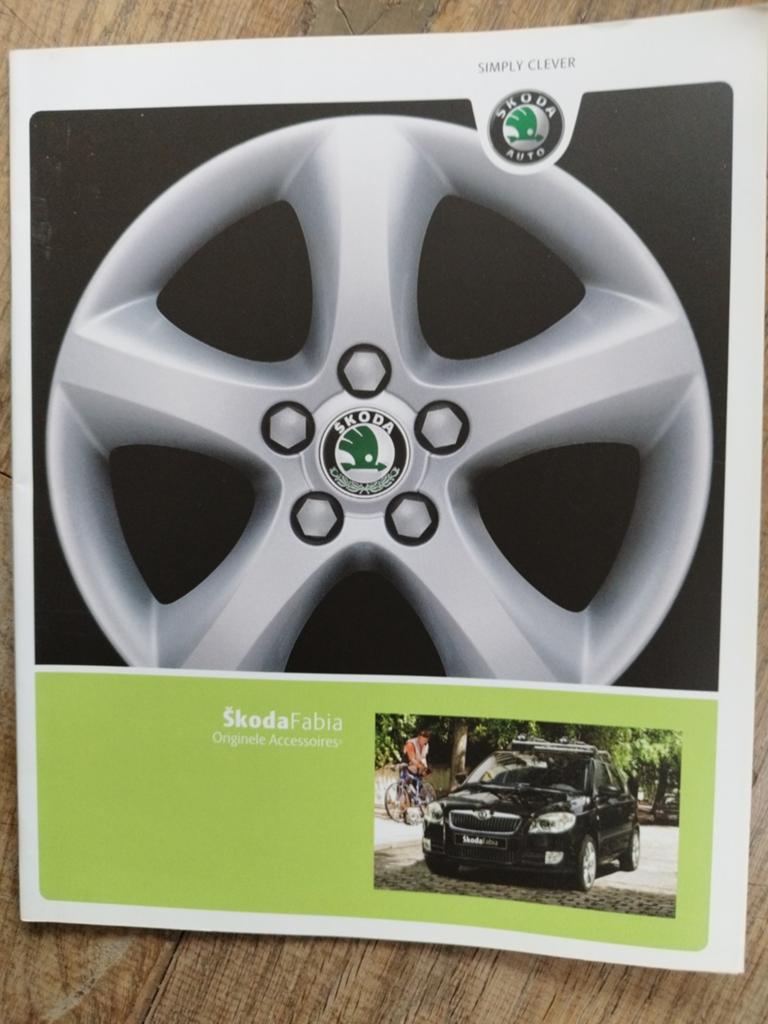 Skoda Fabia Originele Accessoires brochure 2002, Ophalen of Verzenden, Zo goed als nieuw, Overige merken, Skoda