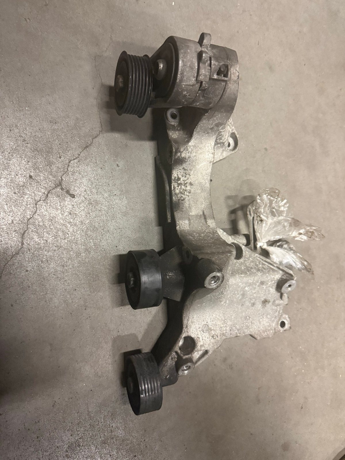 R32 VW Audi BUB accessoires beugel, Ophalen of Verzenden, Gebruikt, Audi