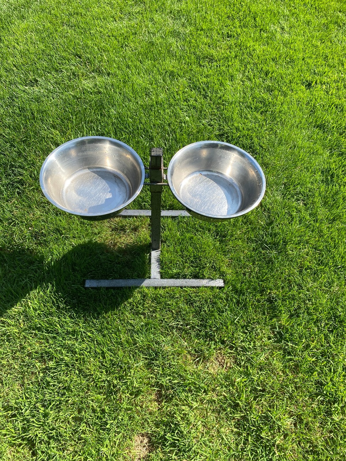 Voerbakken voor grote hond., Ophalen, Verstelbaar