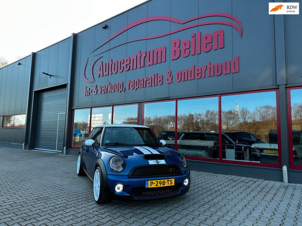 Mini Mini 1.6 Cooper S / Led / Xenon / / Leer / Nieuwe APK /, Voorwielaandrijving, Gebruikt, 4 cilinders, 49 €/maand