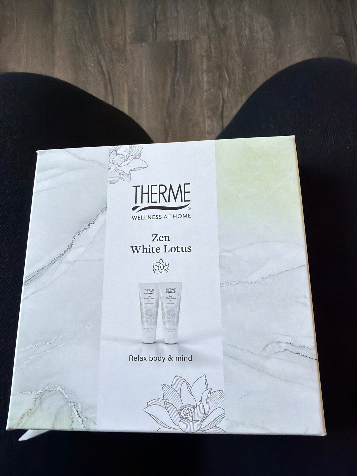 Therme Zen White Lotus Cadeauset - Douchegel & Handcrème, Sieraden, Tassen en Uiterlijk, Ophalen of Verzenden, Nieuw, Bad & Douche