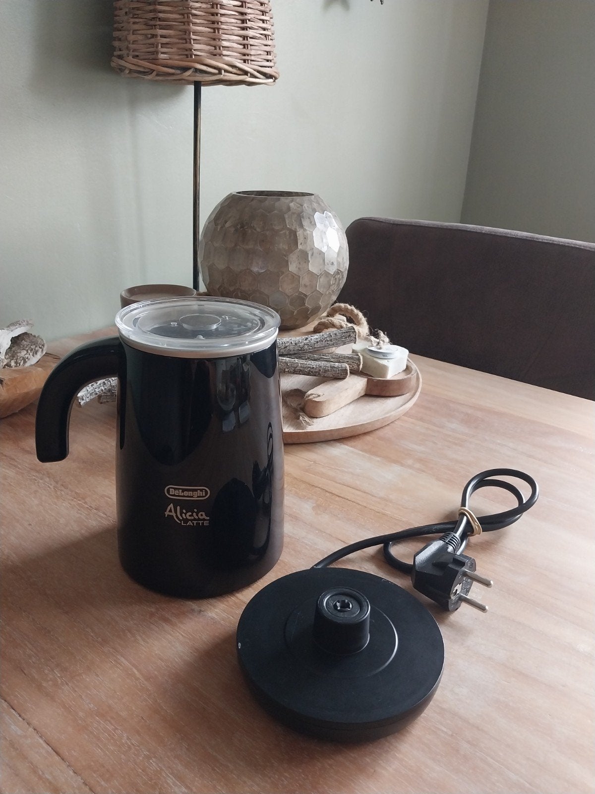 De'Longhi Alicia Latte Melkopschuimer EMF2.BK - Nieuwstaat, Ophalen of Verzenden