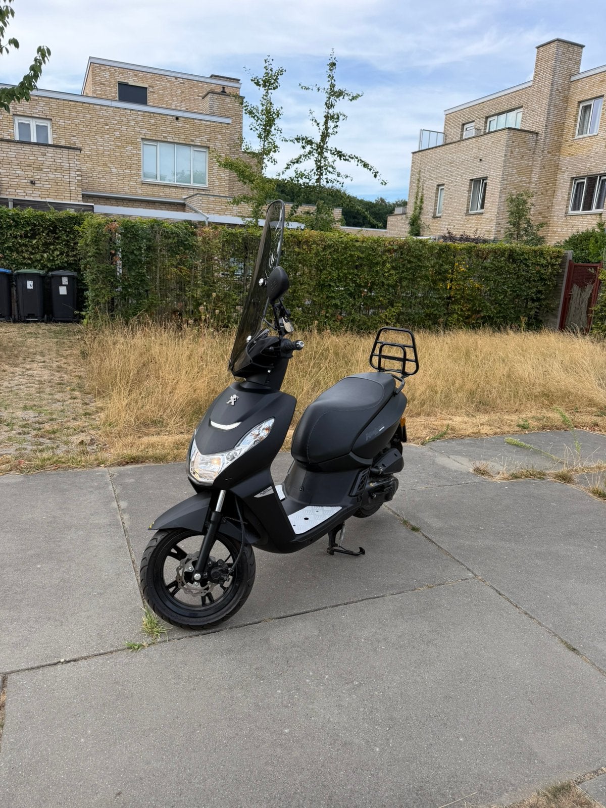 Peugeot Kisbee black edition 2023 – slechts 229 km!, Ophalen, Overige modellen, Maximaal 45 km/u, Zo goed als nieuw