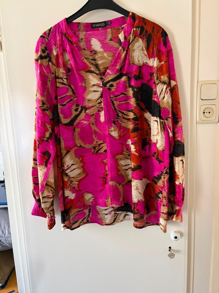 Roze blouse van Soaked in Luxury, maat M, Kleding | Dames, Maat 38/40 (M), Soaked in Luxury, Ophalen of Verzenden, Zo goed als nieuw