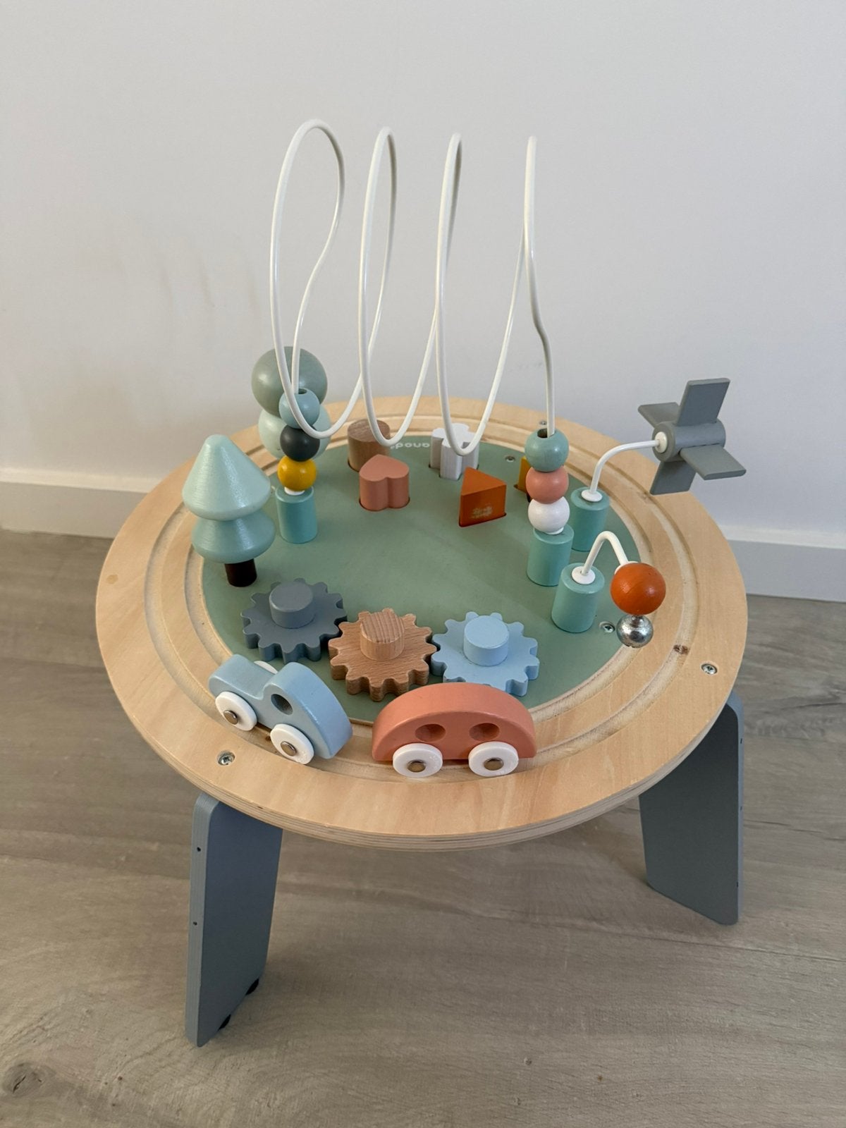 Janod Houten speelgoed - activiteitentafel, Kinderen en Baby's, Ophalen of Verzenden, Zo goed als nieuw