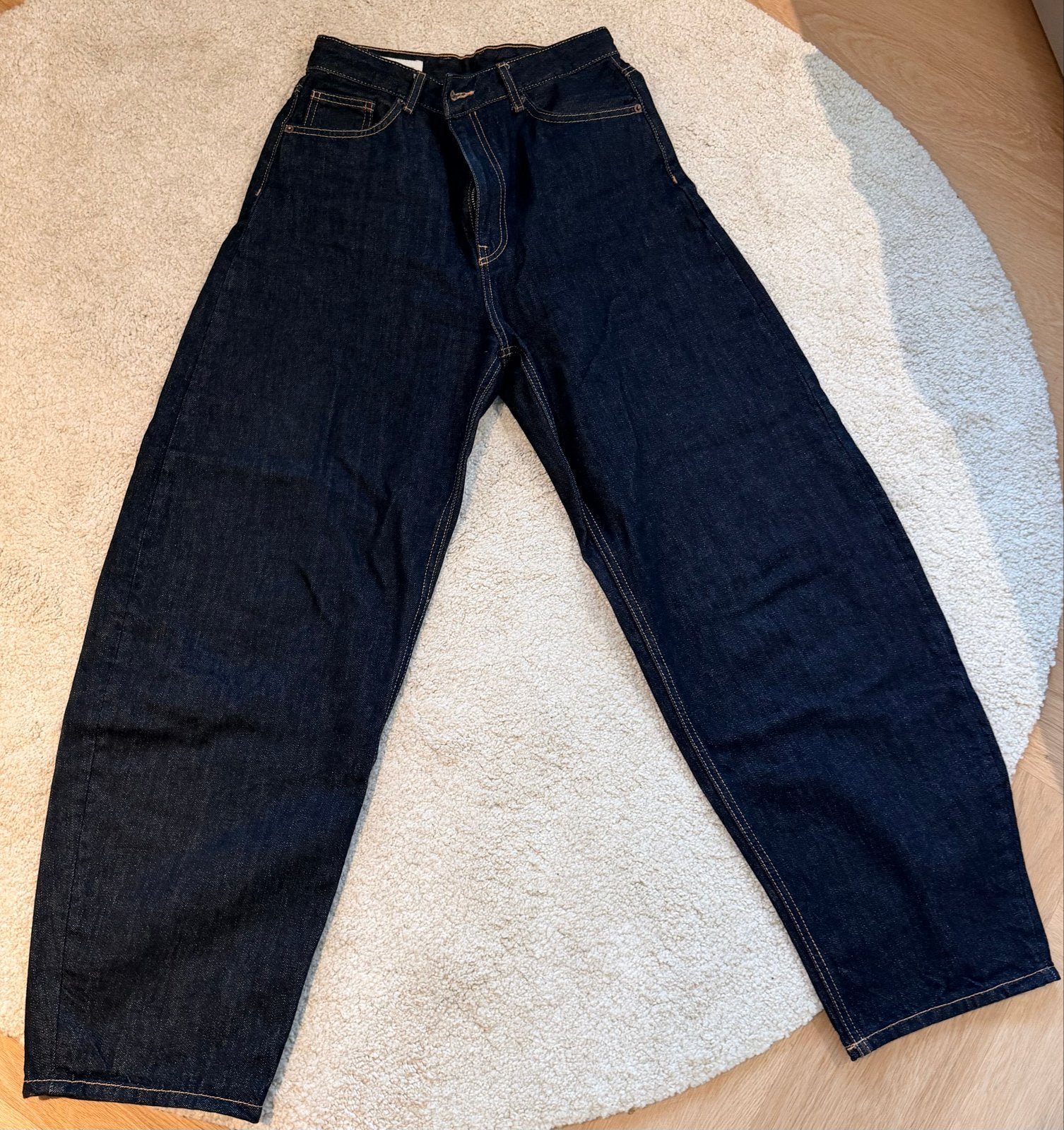 ZARA Jeans mt 38 - Smalle taille, toelopende pijpen, Ophalen of Verzenden, Zo goed als nieuw, Blauw, W30 - W32 (confectie 38/40)