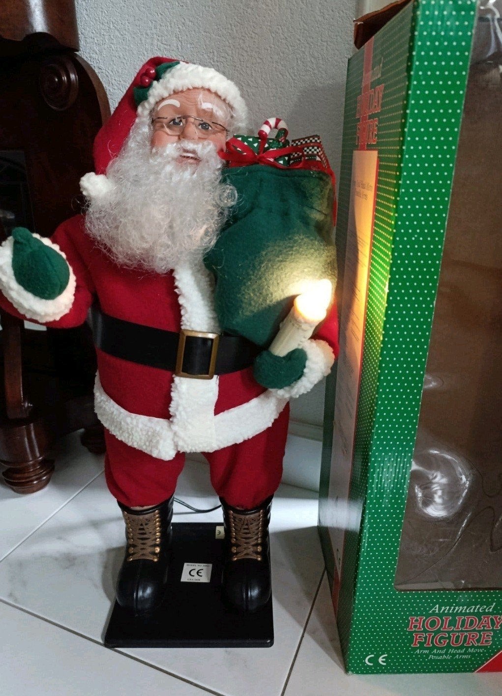 Holiday creations bewegende kerstman met kaars, Ophalen, Zo goed als nieuw