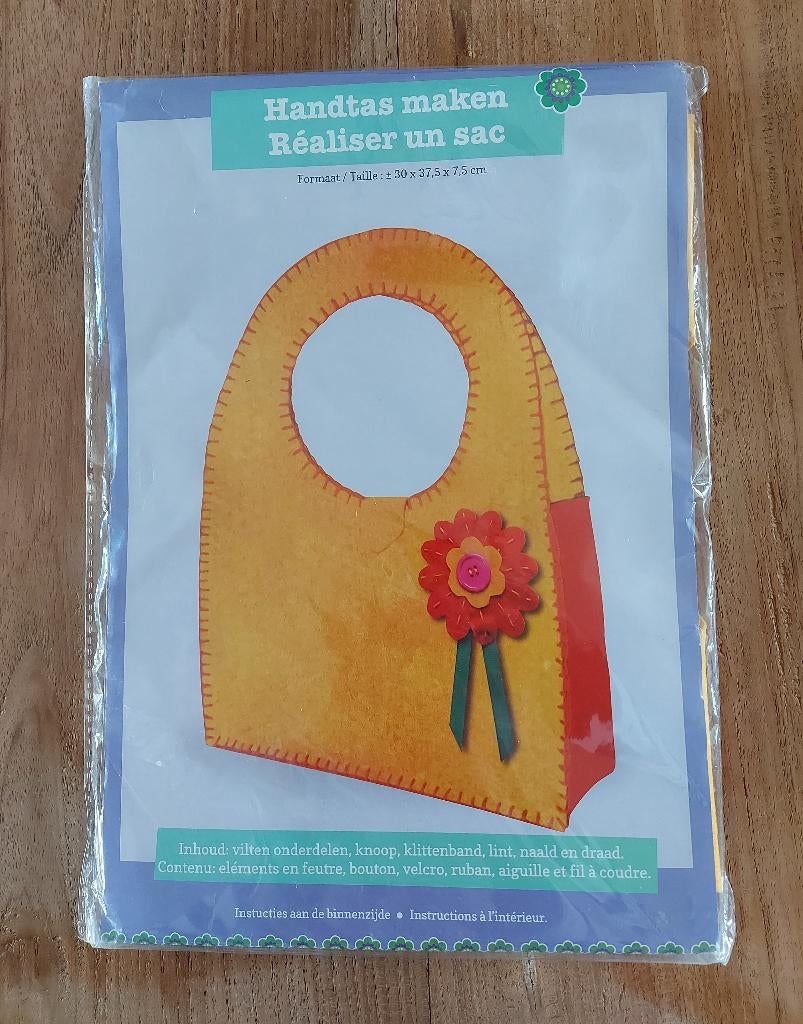 Knutselpakket vilten handtas maken, Hobby en Vrije tijd, Ophalen of Verzenden, Nieuw, Textiel, Knutselmateriaal