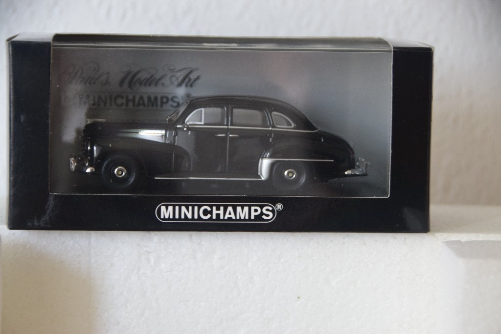 opel kapitain van alles wat, Hobby en Vrije tijd, Modelauto's | 1:43, Ophalen of Verzenden, Nieuw, Auto