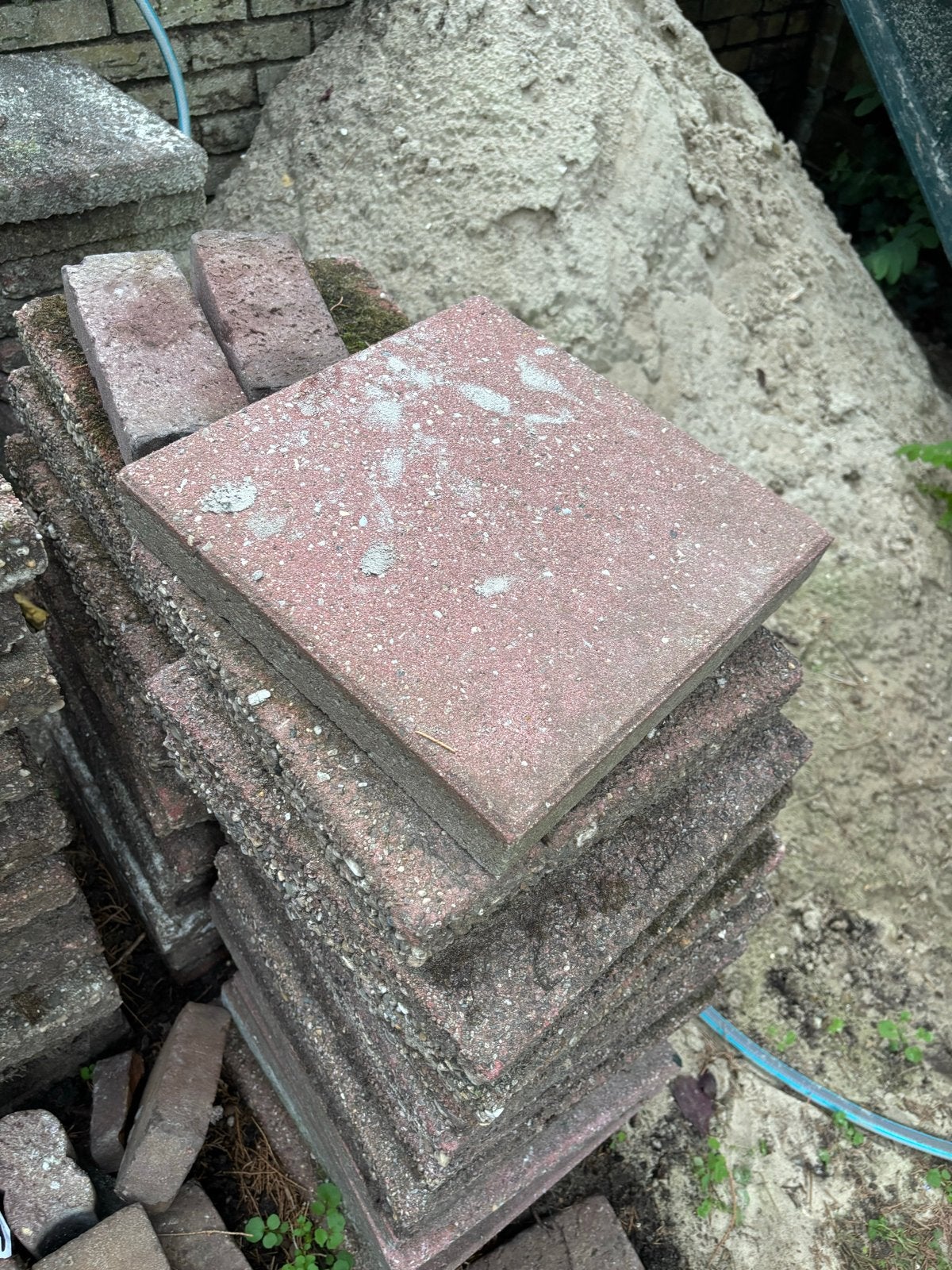 Gratis gebruikte tuintegels en grindtegels, Ophalen, Gebruikt, Overige typen, 10 m² of meer