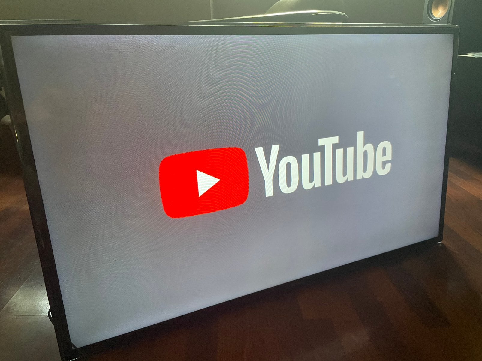 Foto 2 van Samsung 46 inch Smart tv - wifi - diverse apps