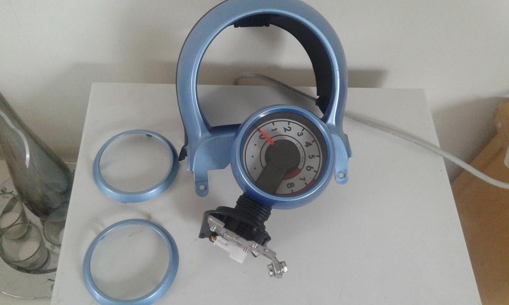 Blauwe toerenteller Citroen C1 Peugeot 107 Toyota Aygo, Auto-onderdelen, Ophalen of Verzenden, Gebruikt, Citroën