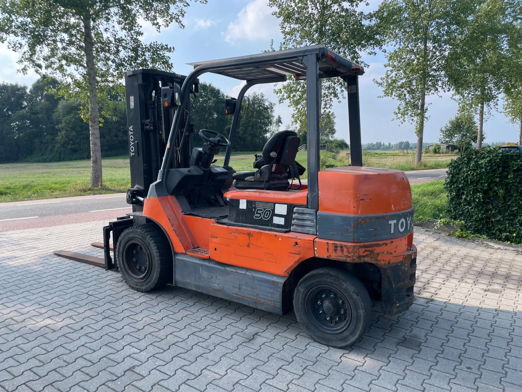 Toyota 7FBMF 5 ton electric triplo 470cm only 2715h good bat, Zakelijke goederen, Meer dan 4000 kg, Overige aandrijving, Heftruck