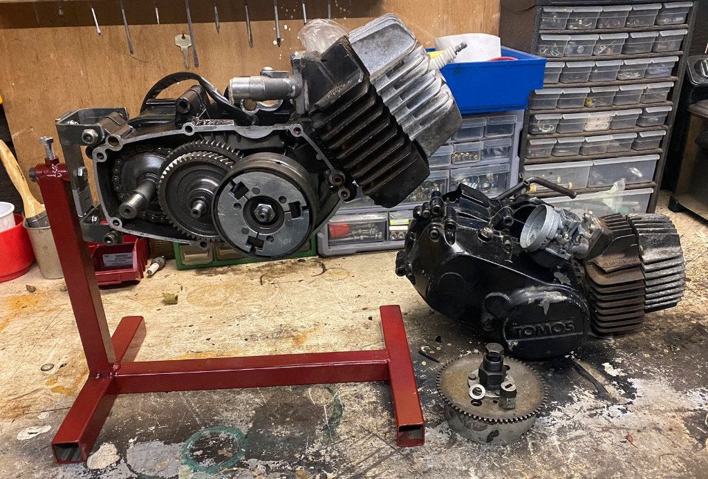 Motor bok voor Tomos blok handig bij revisie van motor blok, Ophalen of Verzenden, Zo goed als nieuw, Blok, Tomos