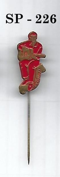 Sp226 Rood Speldje van de Belgische Zanger Adamo, Verzamelen, Ophalen of Verzenden, Zo goed als nieuw