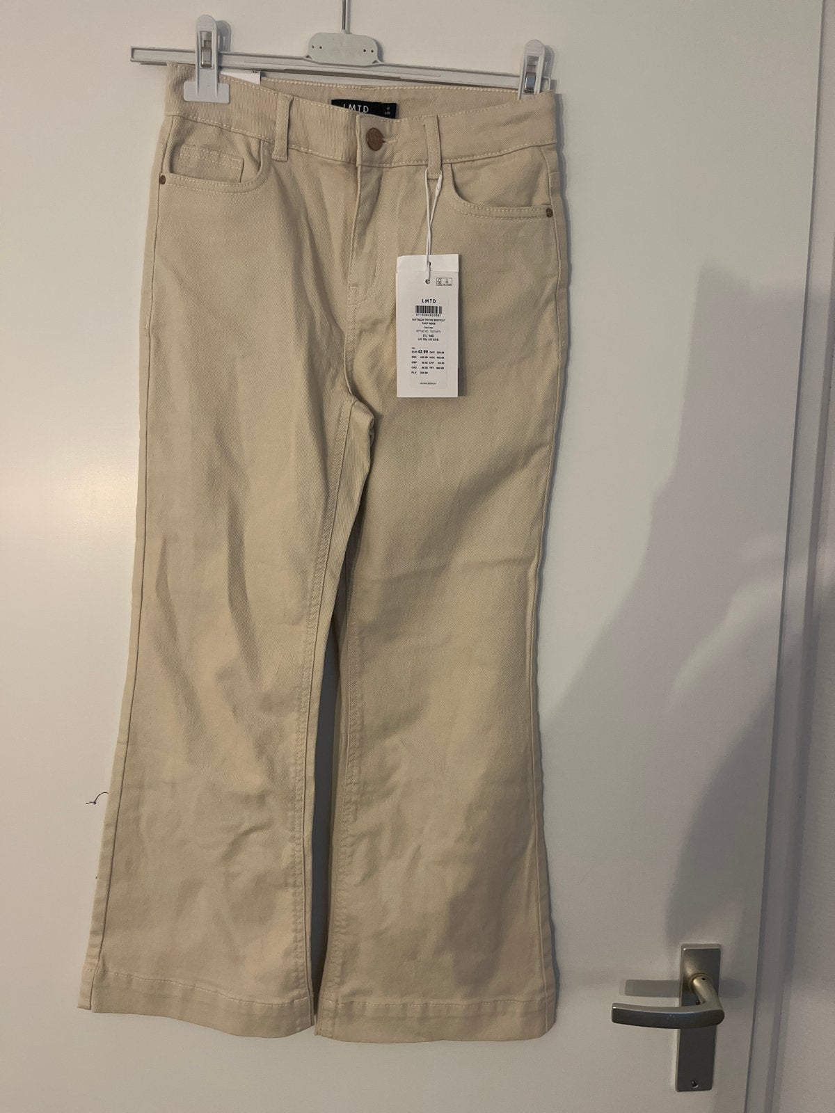 LMTD NLFTAZZA TWI HW BOOTCUT PANT NOOS - EU 140, Ophalen of Verzenden, Nieuw, Meisje, Broek