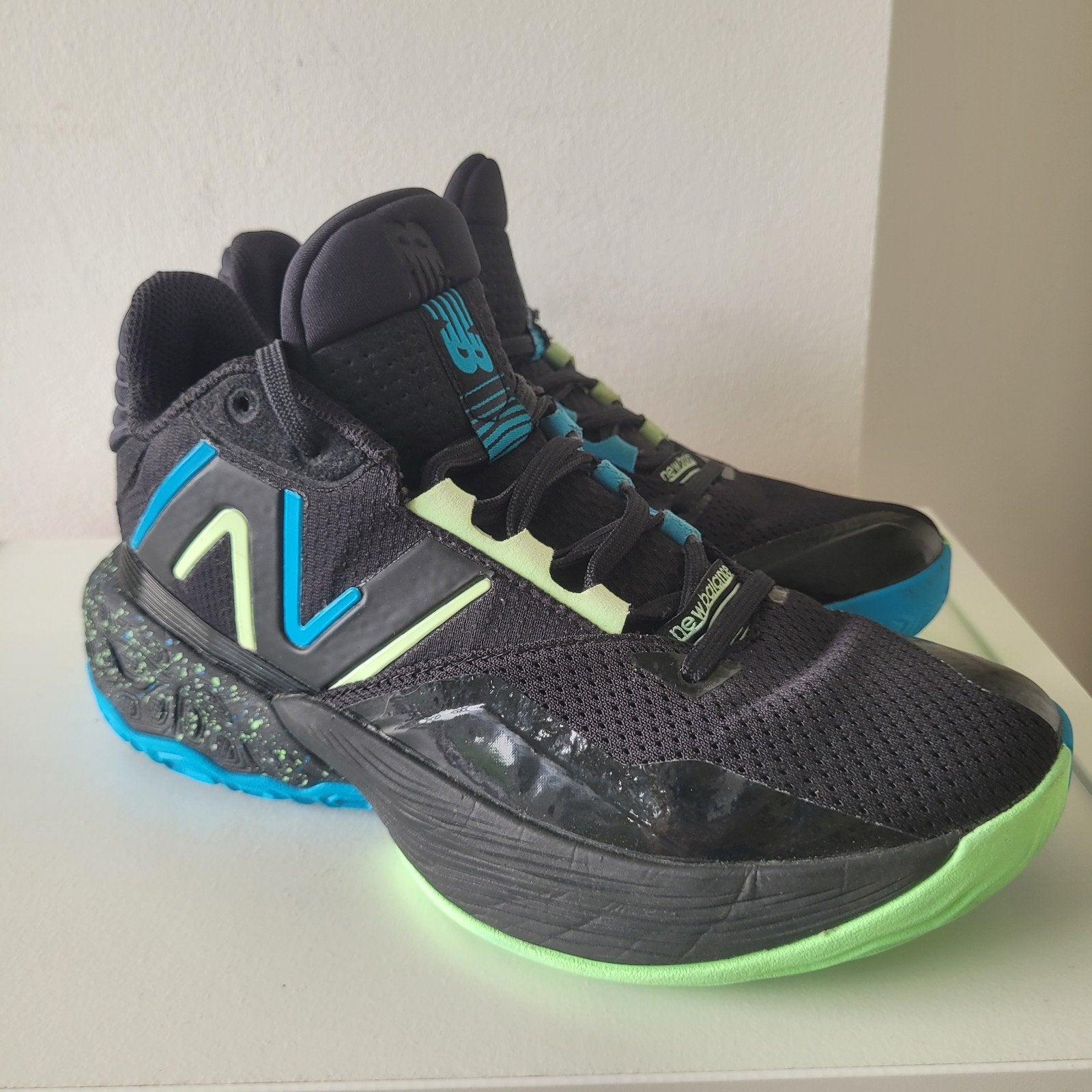 New Balance TWO WXY V4 basketbalschoenen 38 zwart, New Balance, Ophalen of Verzenden, Zo goed als nieuw, Sportschoenen