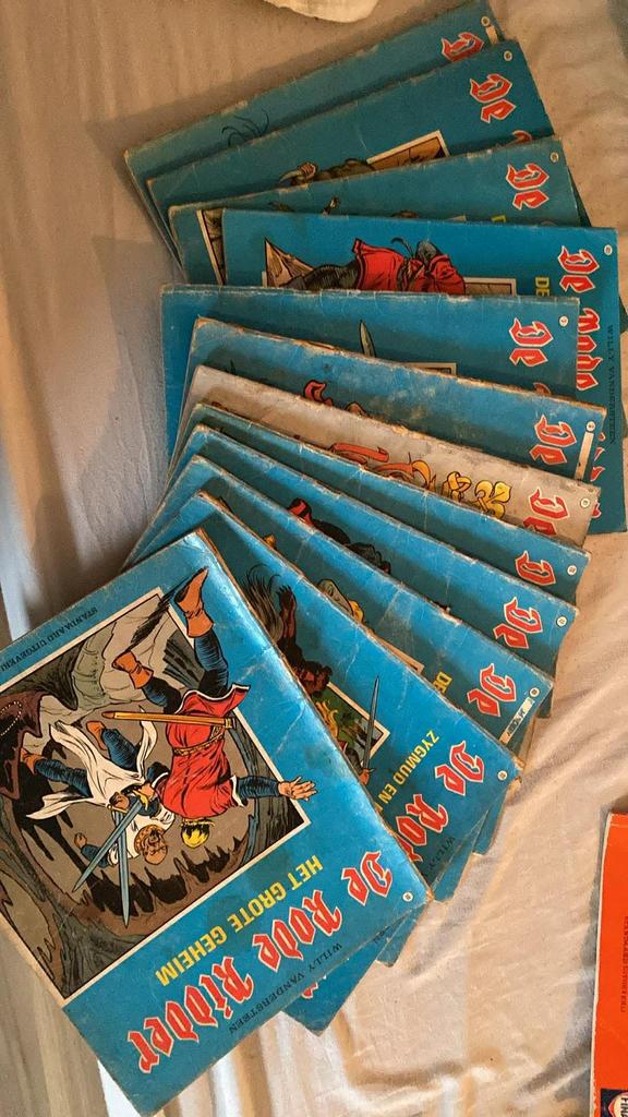 De rode ridder.  14 stuks, Boeken, Strips | Comics, Meerdere comics, Ophalen of Verzenden, Gelezen, Europa
