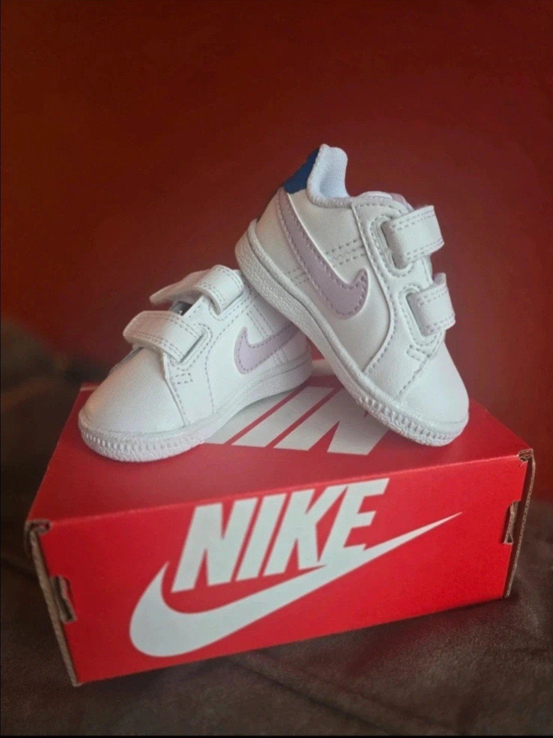 Nike baby schoentjes maat 17 - nooit gedragen, Kinderen en Baby's, Babykleding | Schoentjes en Sokjes, Schoentjes, Jongetje of Meisje