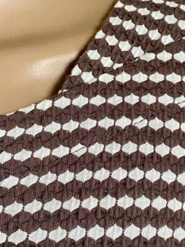 H849 Comma maat 36/38=S/M aparte jurk jurkje bruin/wit, Kleding | Dames, Jurken, Bruin, Zo goed als nieuw, Knielengte, Maat 36 (S)