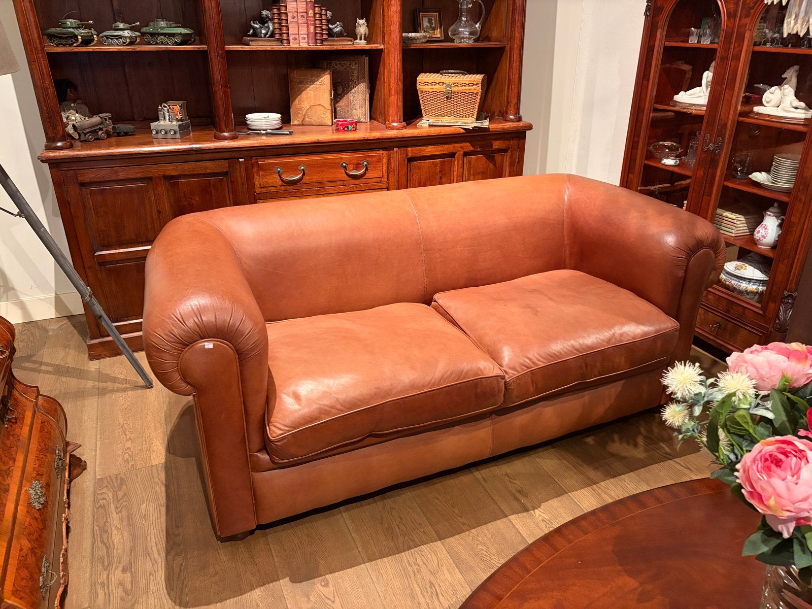 Engelse Leren Chesterfield Bank met Losse Kussens, Ophalen