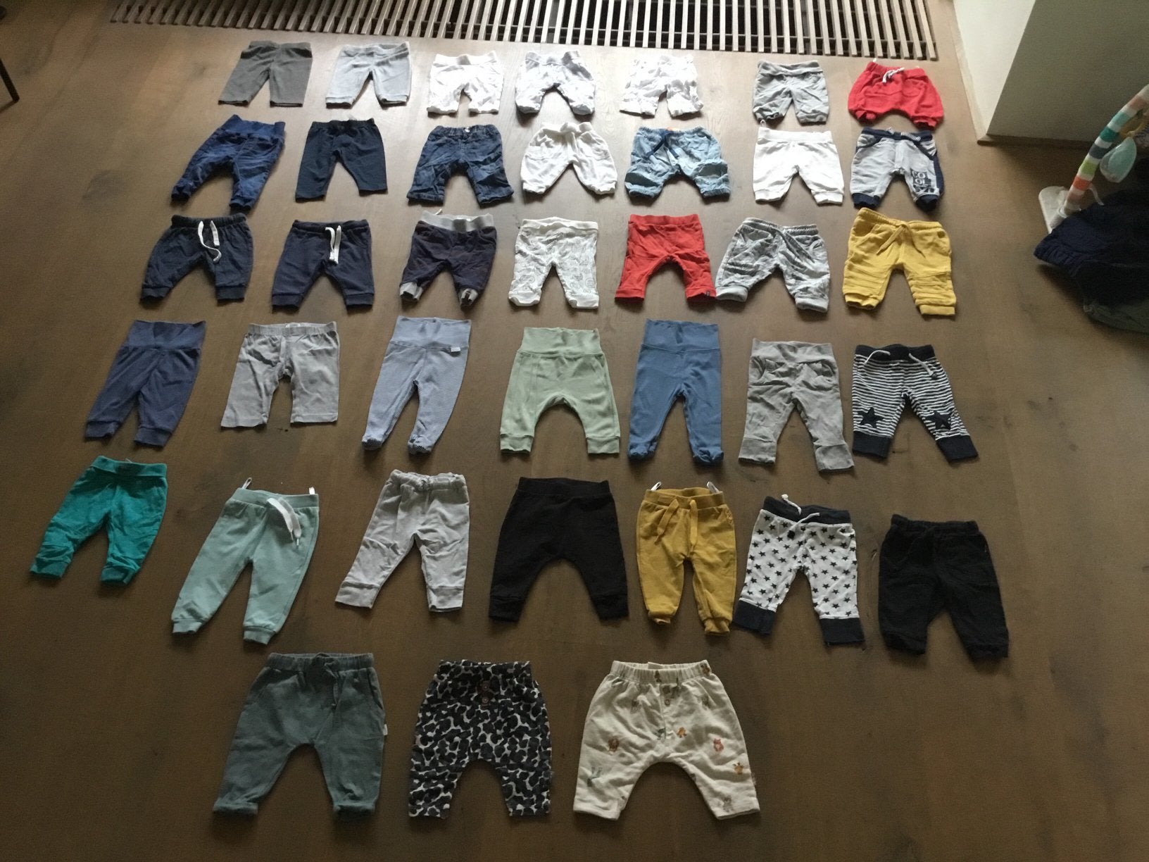 Broeken maat 56 jongen unisex leggings legging broek, Kinderen en Baby's, Babykleding | Maat 56, Ophalen of Verzenden, Zo goed als nieuw